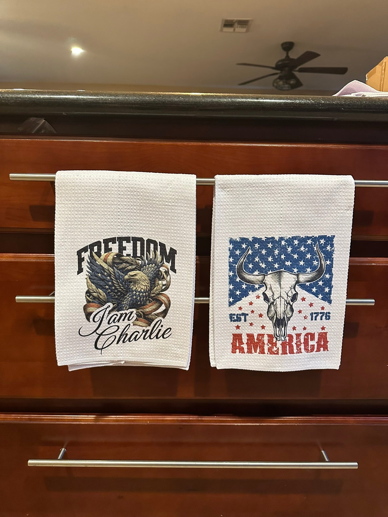 🎆 Festive Celebration 250th Anniversary Kitchen Hand Towel